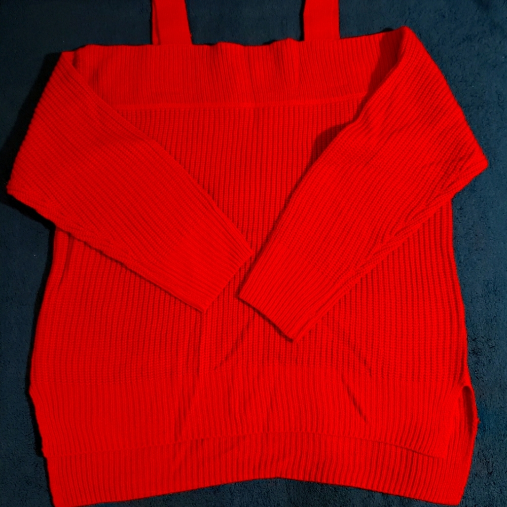 LG NY&CO Red Cold-Shoulder Sweater